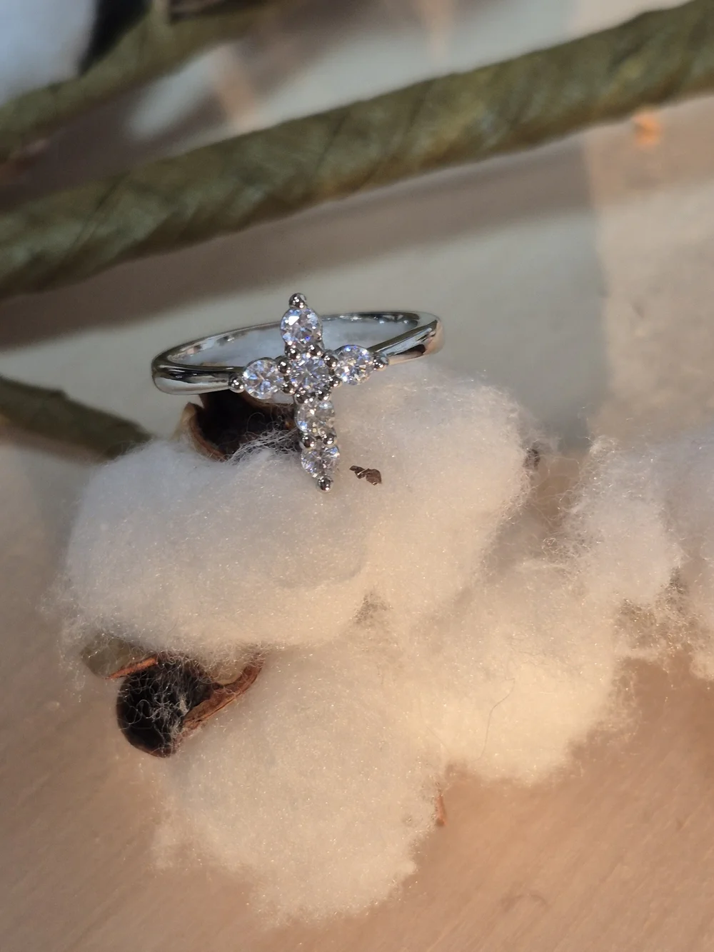 ✝️✝️NEW✝️✝️ BEAUTIFUL!! S925 Sterling Silver CZ Cross Ring
